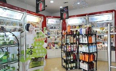 在日本,韩国,国际一线的品牌都通过大型百货商场销售,国内化妆品市场